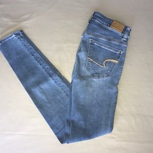 American Eagle medium wash jeans